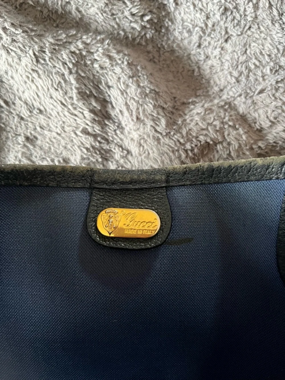Vintage! Gucci Tote - Picture 11 of 15